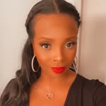 Akeria Davis - @desireme1028 - Instagram