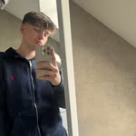@albanks022 - Instagram