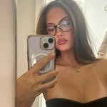 alice - @alburtonn - Instagram