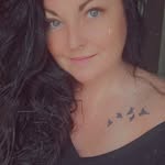 Amanda Glover - @alglover34 - Instagram