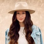 Ali Martinez - @ali.hatfield.martinez - Instagram