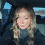 Alexis Hutton - @alex.hutton_ - Instagram