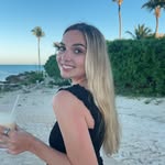 Ali Leighton - @alileightonn - Instagram