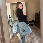 Alyssa Leighton - @alyssa.leighton0 - Instagram
