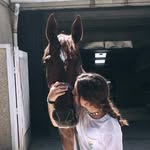 Ale 🤩 - @allibby_eq - Instagram