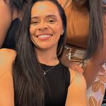 Carla Medeiros - @carla.almedeiros - Instagram