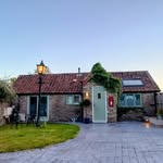 Almeley Lodge, Nailsea - @almeleylodge_nailsea - Instagram