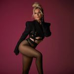 Larke Hasstedt - @alottalarke - Instagram