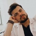 @alperoviccc - Instagram