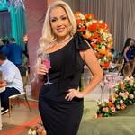 fabricia Pires - @fabricia_alpires - Instagram