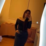 Ali Al - @al.rosen8 - Instagram