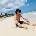 Alain Acosta Rodriguez - @alain.brown04 - Instagram