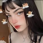 𝔩𝔞𝔫𝔫𝔞 𝔟𝔢𝔯𝔠𝔬𝔳𝔦𝔱𝔠𝔥 - @dollhystten - Instagram