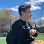 Alan Bers 2021 - @sophomorepresident - Instagram