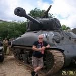 Alan Bottomley - @newheartat22 - Instagram