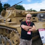 Alan Bottomley - @newheart_at_22 - Instagram