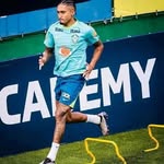 Alan Bourne - @juniii95 - Instagram