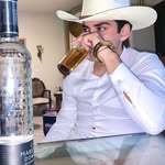 @alanmorfinr - Instagram