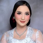 MUA SIDOARJO - SURABAYA - @alannisamakeup - Instagram