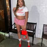Alanna Davis - @mxney.yaya - Instagram