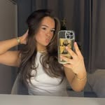 𝐀𝐋𝐀𝐍𝐍𝐀𝐇🍒🐆🪩 - @alannahmaynardx - Instagram