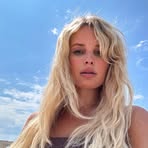 Alana Ray - Facebook