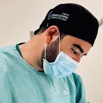 Dr. Alberto Andamoyo Castañeda - @alberto.andamoyo.dermatologia - Instagram