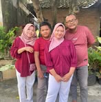 Albert Andriano - Facebook