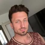 Desmond.Albert - @desmond.albert2 - Instagram