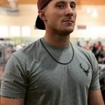 @albertglasgows - Instagram