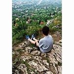 Albert Horváth - @tizenketta - Instagram
