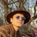 Albert Romiel - @albertromiel - Instagram