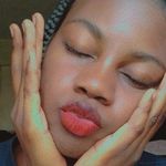 @albertsharon - @sha_zzie074 - Instagram