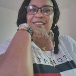 Sharon Albert - @sharon.albert.545402 - Instagram