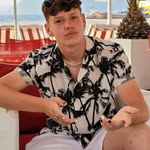 Albert Stott Singer - @stottsing_er - Instagram
