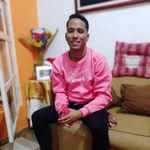 Albert Zarate - @albert_zarate17 - Instagram