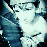 Albert Zarate - @_albertzarate - Instagram