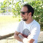 Alberto Zayas - @alberto.zayas.9250 - Instagram