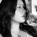 Alberta Flores - @vev_frs - Instagram