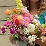 Diana Leniuk | Alberta grown cut flowers - @poplarandpetal - Instagram