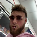 Alec Burton ™ - @alec_burton2 - Instagram