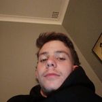 Alec munro - @alecmonaro22 - Instagram