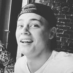 Alec Owens - @alec_does_chicago - Instagram