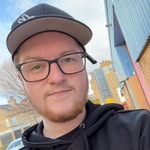 Alex Straw - @matzuki_and_barney - Instagram