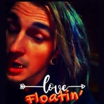Alec Travis - Facebook
