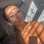 𝒜𝓁𝒾𝒸𝒾𝒶 𝒜𝓇𝓂𝓈𝓉𝓇𝑜𝓃𝑔 - @alicia.armstrongg - Instagram