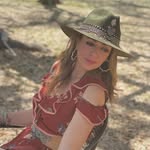 Alejandra Ash - @ashalejandra - Instagram