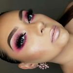Alejandra Lomeli - @alejandralomelimakeup - Instagram