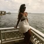 Alejandra Valbuena - @alejavalbuena - Instagram