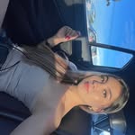 Alejandra - @alejandraveloz_ - Instagram